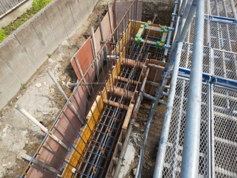 本日はスリーブ入れです